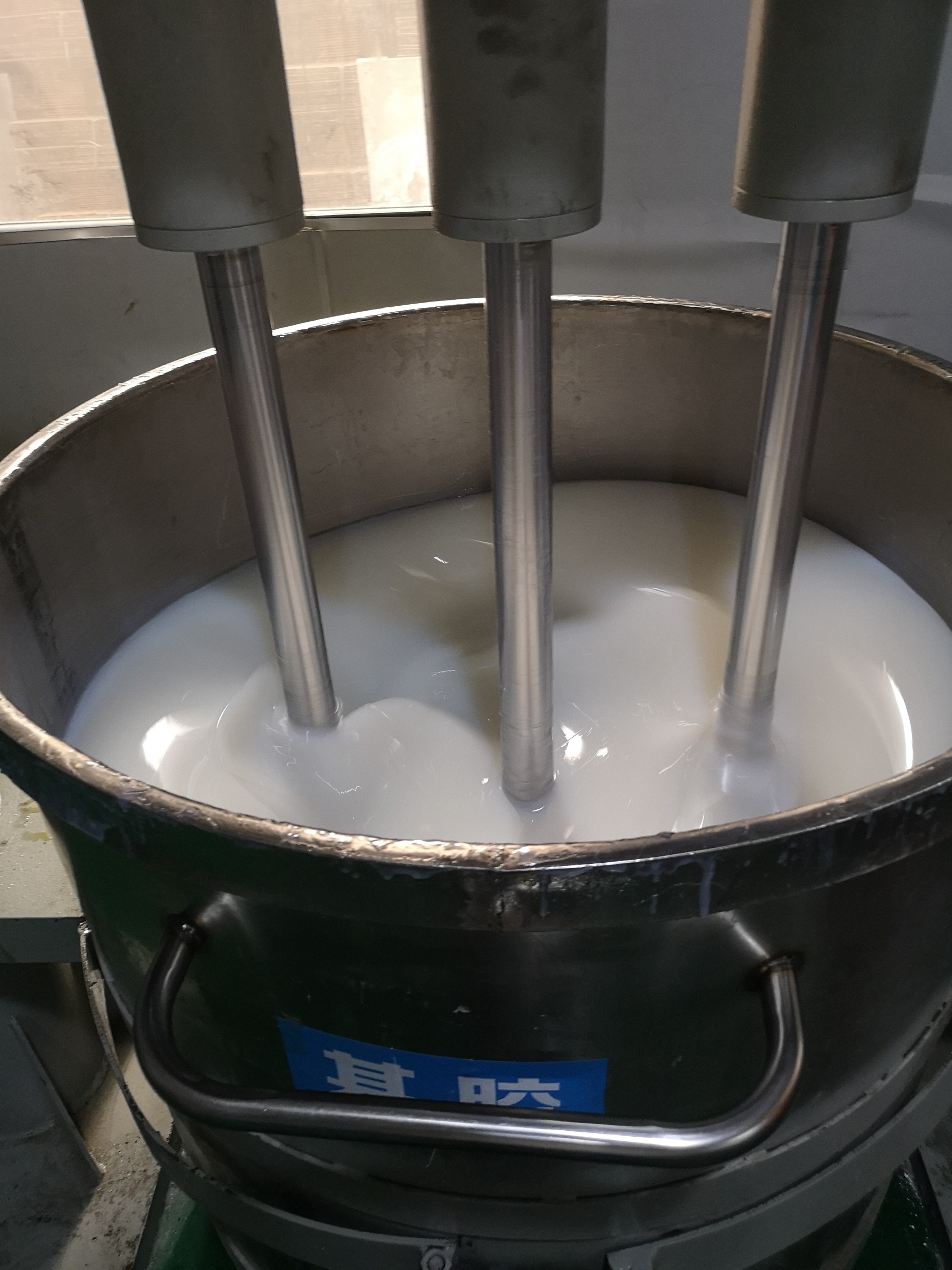 液體硅膠跟固化劑沒(méi)有攪拌均勻會(huì)有什么情況 ？